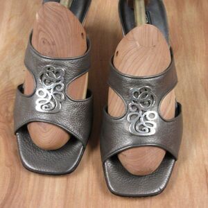 BRIGHTON Tresor Grey Metallic Leather Slides Womens Size 7.5 Kitten Heel Sandals
